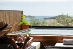 deluxe-double-with-jacuzzi-sea-view-07